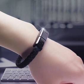 USB Bracelet